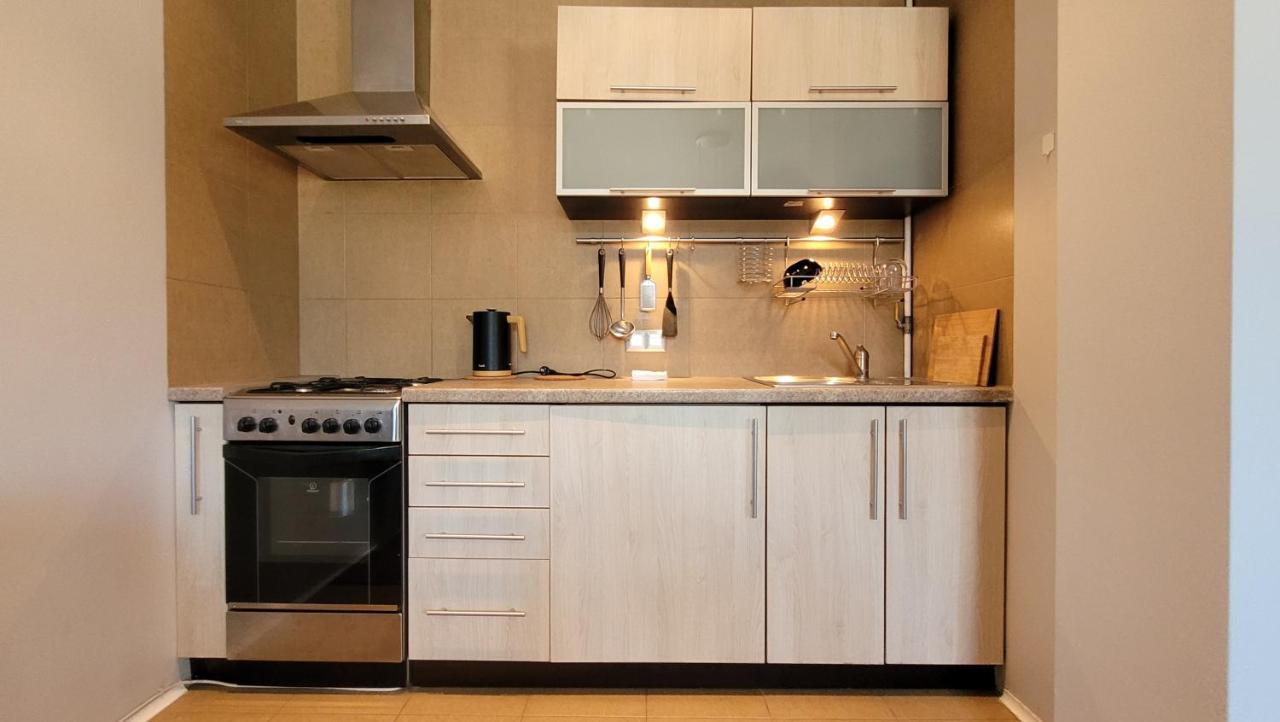 Art Dreams Apartament Chmielna 14 Varsó Kültér fotó