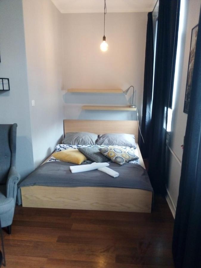 Art Dreams Apartament Chmielna 14 Varsó Kültér fotó
