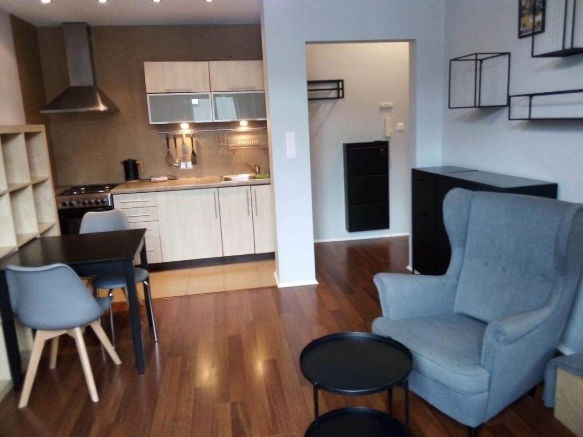 Art Dreams Apartament Chmielna 14 Varsó Kültér fotó